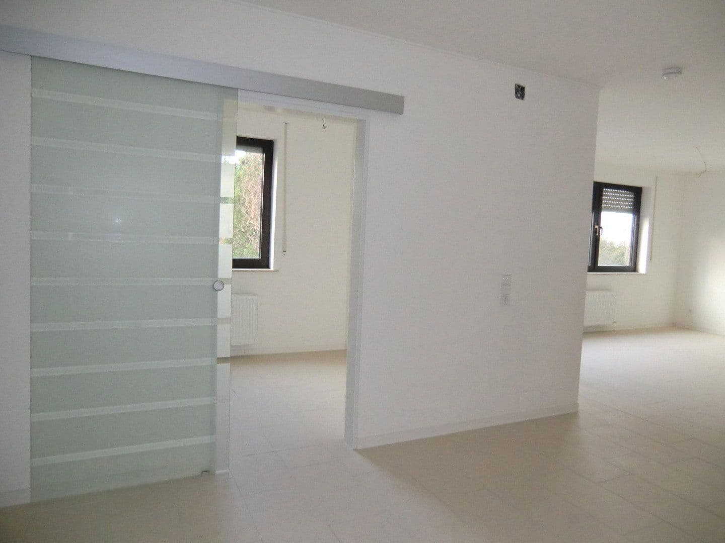 Prenájom bytu 3-izbový 89 m², Barrensteinstrasse 4-6, Nörvenich, Severné Porýnie - Westfálsko Prenájom bytu 3-izbový 89 m², Barrensteinstrasse 4-6, Nörvenich, Severné Porýnie - Westfálsko