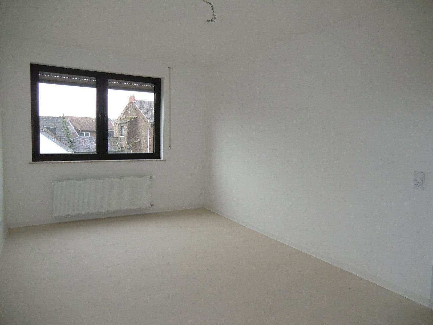 Prenájom bytu 3-izbový 89 m², Barrensteinstrasse 4-6, Nörvenich, Severné Porýnie - Westfálsko Prenájom bytu 3-izbový 89 m², Barrensteinstrasse 4-6, Nörvenich, Severné Porýnie - Westfálsko
