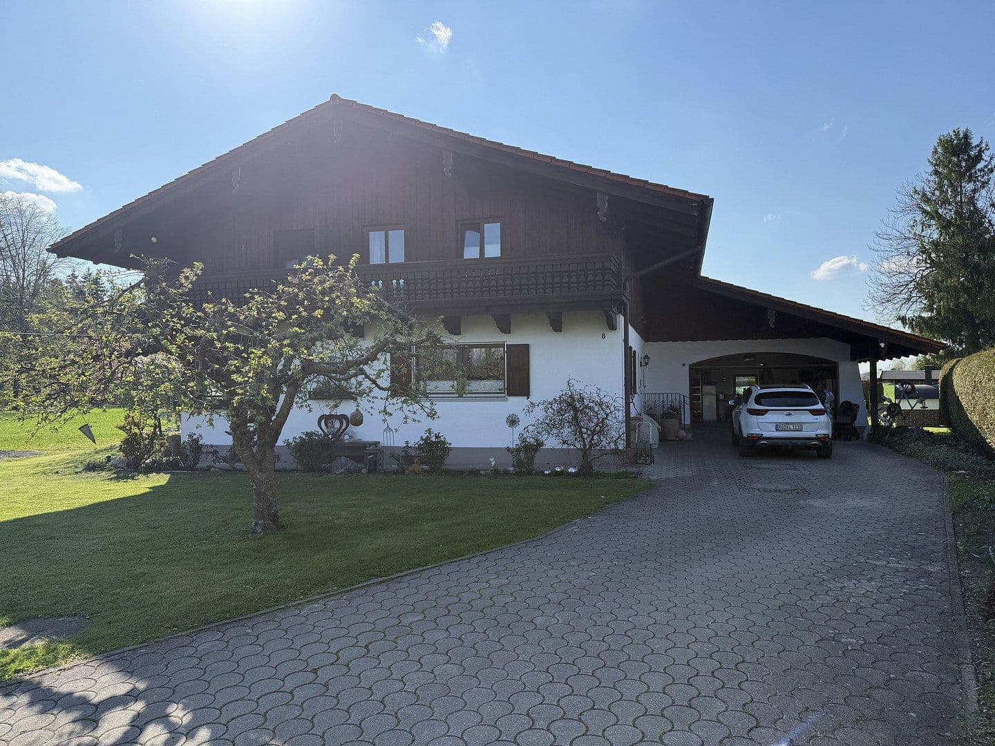 Predaj domu 190 m², pozemok 800 m², Bad Aibling, Bavorsko Predaj domu 190 m², pozemok 800 m², Bad Aibling, Bavorsko