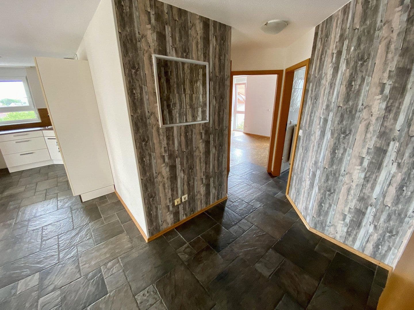Predaj bytu 3-izbový 91 m², Im Löwengarten 14, Pfedelbach, Bádensko-Wurttembersko Predaj bytu 3-izbový 91 m², Im Löwengarten 14, Pfedelbach, Bádensko-Wurttembersko