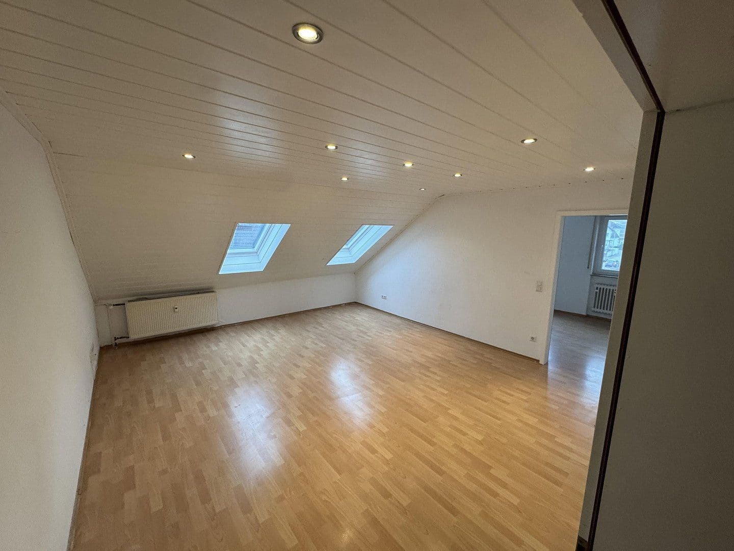 Prenájom bytu 3-izbový 71 m², Bretzenheim, Porýnie-Falcko Prenájom bytu 3-izbový 71 m², Bretzenheim, Porýnie-Falcko