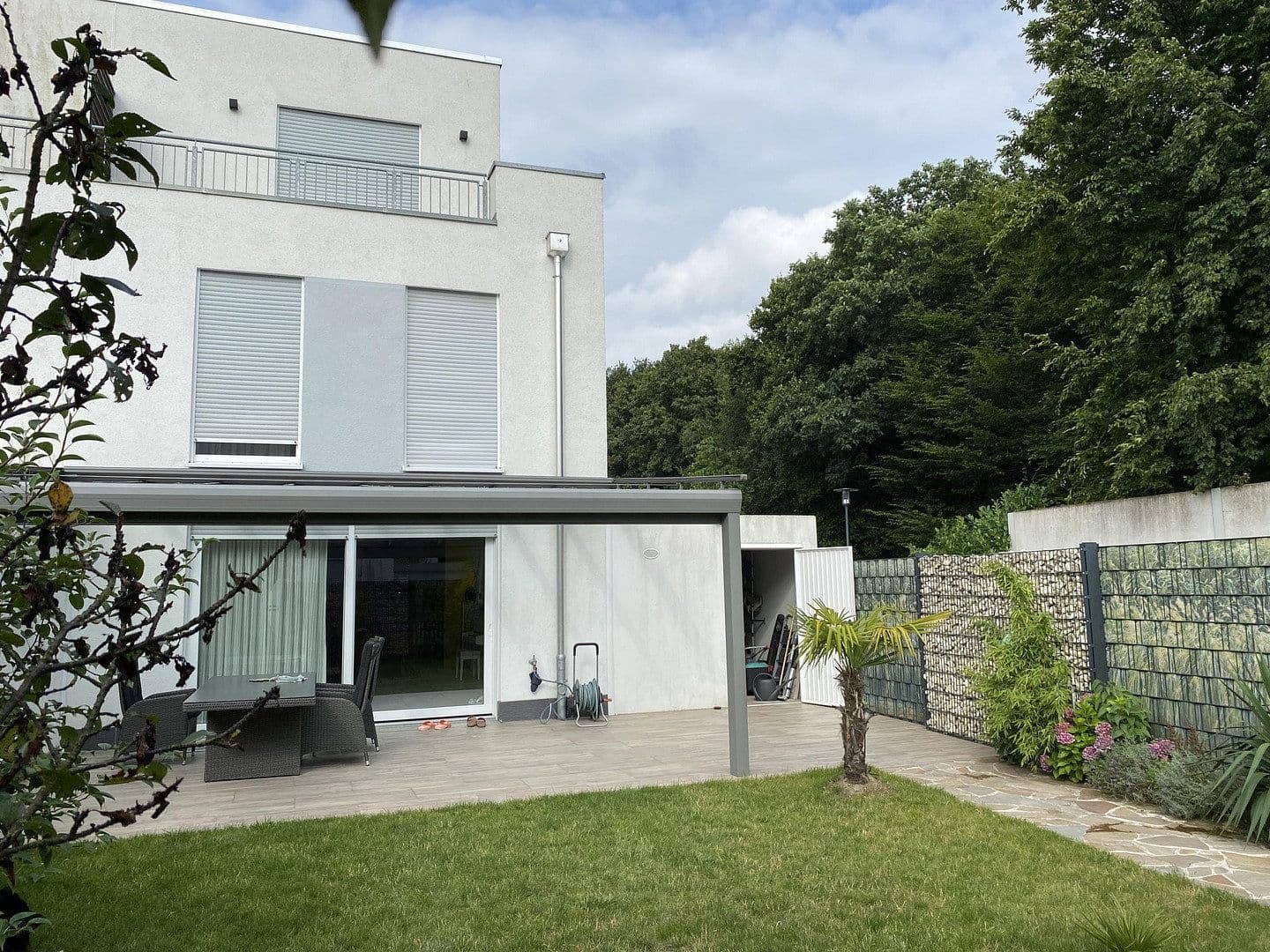Predaj domu 142 m², pozemok 246 m², Krefeld, Severné Porýnie - Westfálsko Predaj domu 142 m², pozemok 246 m², Krefeld, Severné Porýnie - Westfálsko