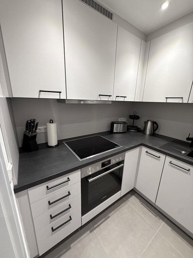 Prenájom bytu 1-izbový 39 m², Plieninger Straße 100, Stuttgart Möhringen, Bádensko-Wurttembersko Prenájom bytu 1-izbový 39 m², Plieninger Straße 100, Stuttgart Möhringen, Bádensko-Wurttembersko