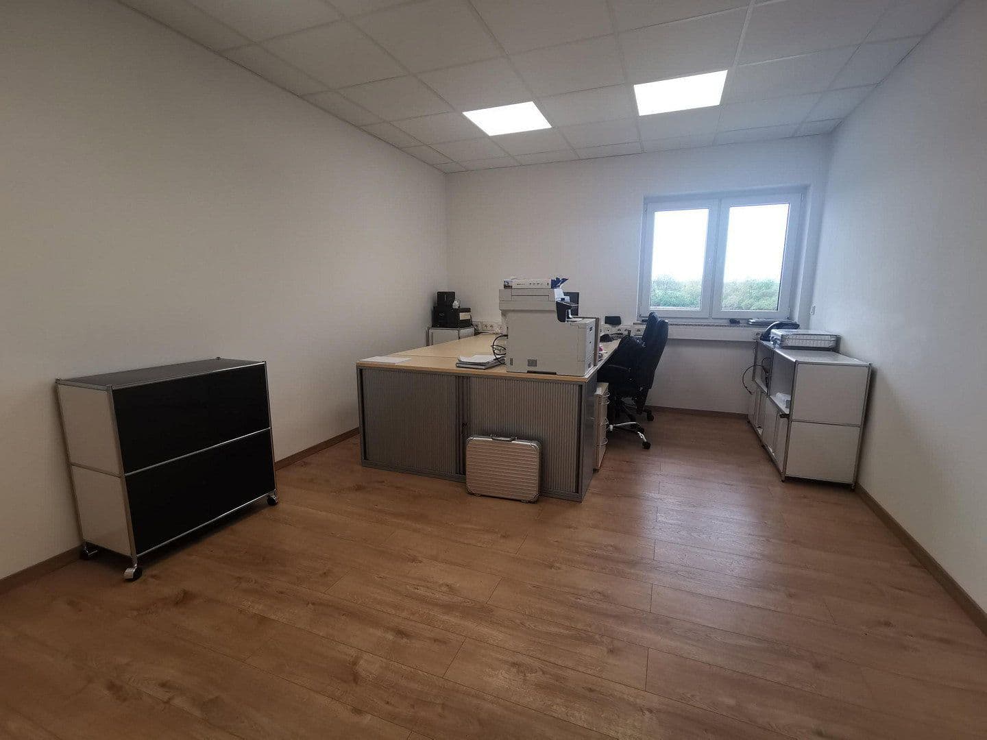Prenájom kancelárie 137 m², Hadamar, Hesensko Prenájom kancelárie 137 m², Hadamar, Hesensko