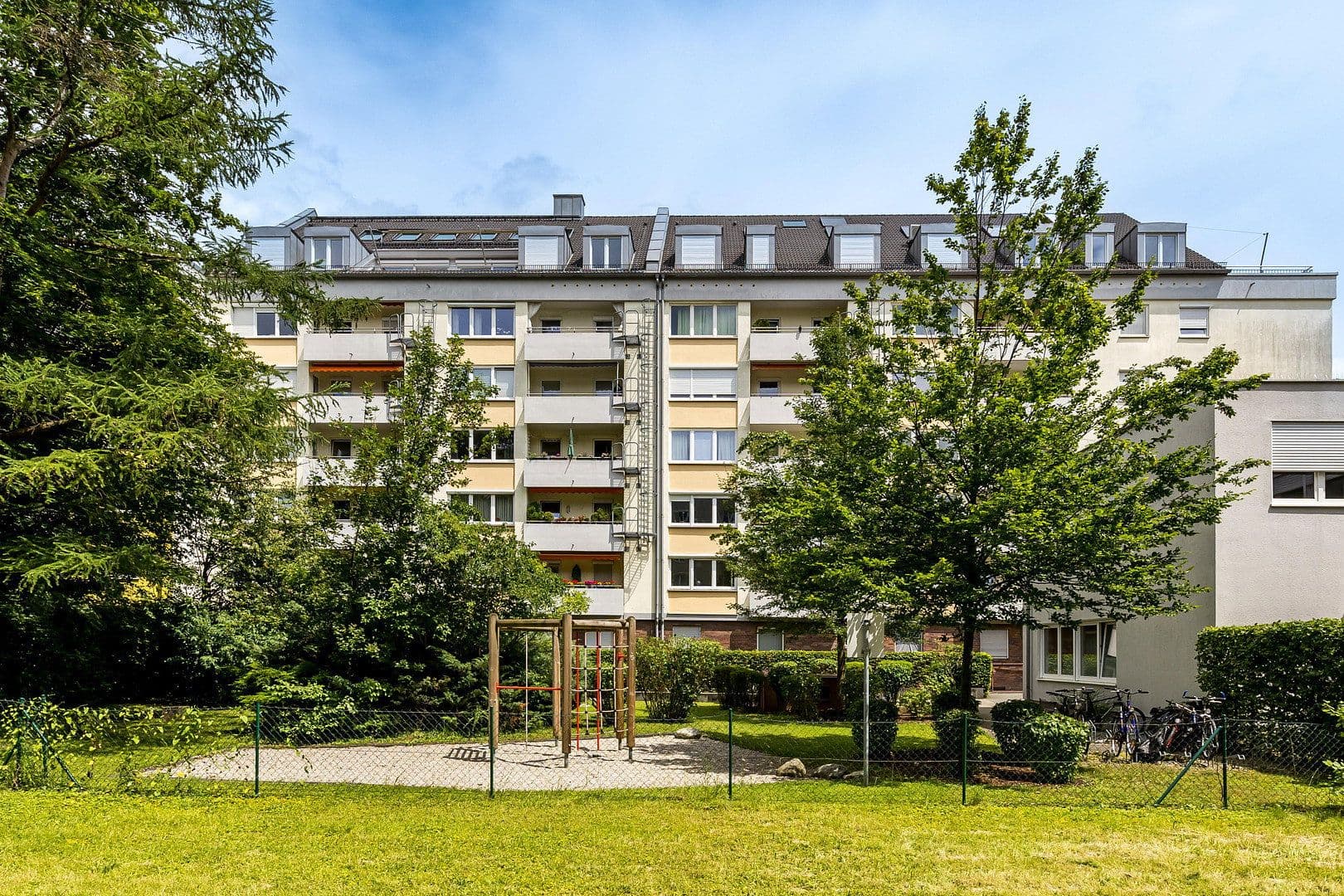 Prenájom bytu 1-izbový 30 m², Haidhauserstr. 9, München, Bavorsko Prenájom bytu 1-izbový 30 m², Haidhauserstr. 9, München, Bavorsko