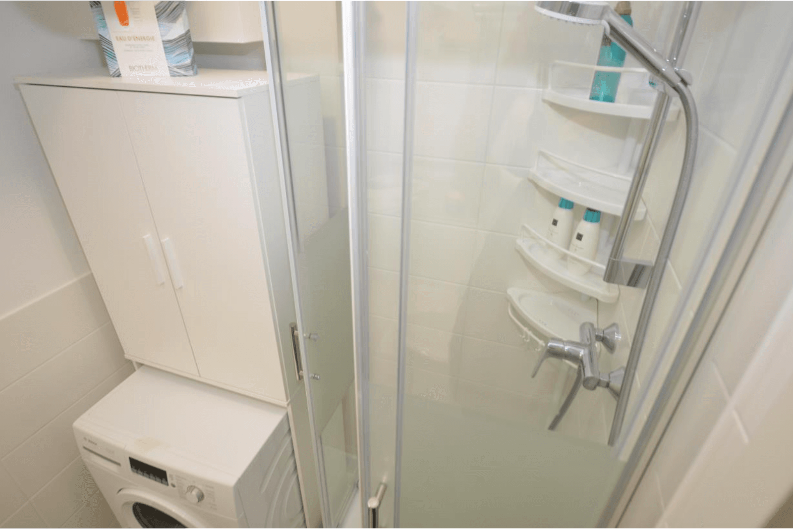 Prenájom bytu 1-izbový 59 m², Bremen, Brémy Prenájom bytu 1-izbový 59 m², Bremen, Brémy