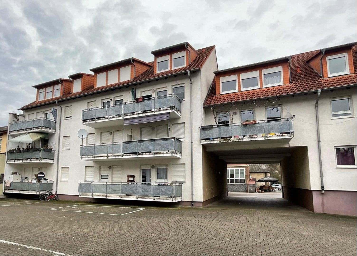 Prenájom bytu 2-izbový 42 m², Hauptstraße 62, Mühlhausen, Bádensko-Wurttembersko Prenájom bytu 2-izbový 42 m², Hauptstraße 62, Mühlhausen, Bádensko-Wurttembersko