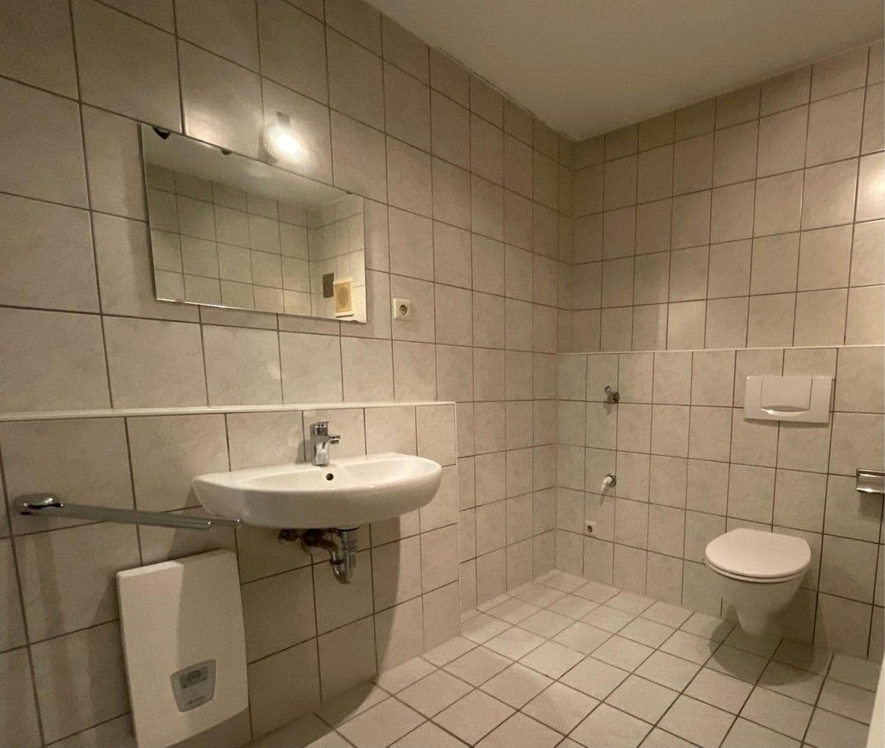 Prenájom bytu 2-izbový 42 m², Hauptstraße 62, Mühlhausen, Bádensko-Wurttembersko Prenájom bytu 2-izbový 42 m², Hauptstraße 62, Mühlhausen, Bádensko-Wurttembersko
