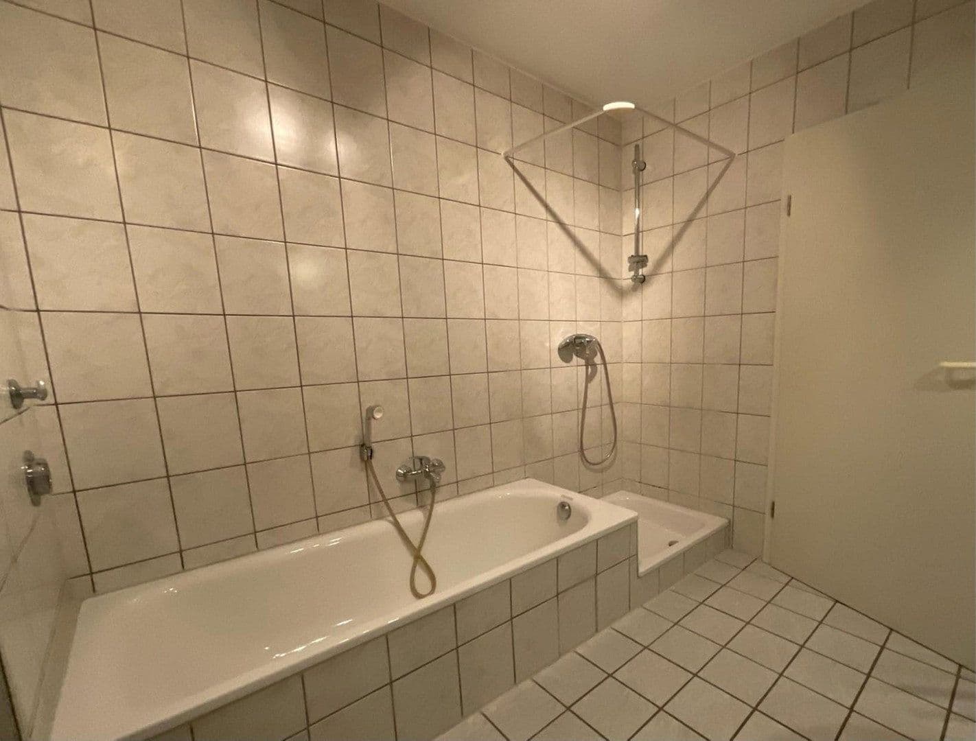 Prenájom bytu 2-izbový 42 m², Hauptstraße 62, Mühlhausen, Bádensko-Wurttembersko Prenájom bytu 2-izbový 42 m², Hauptstraße 62, Mühlhausen, Bádensko-Wurttembersko