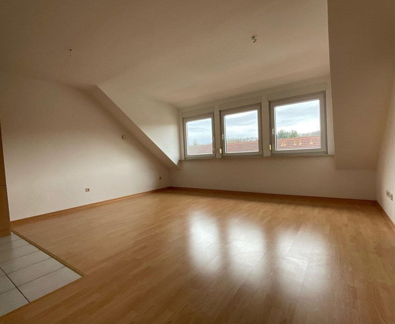 Prenájom bytu 2-izbový 42 m², Hauptstraße 62, Mühlhausen, Bádensko-Wurttembersko Prenájom bytu 2-izbový 42 m², Hauptstraße 62, Mühlhausen, Bádensko-Wurttembersko