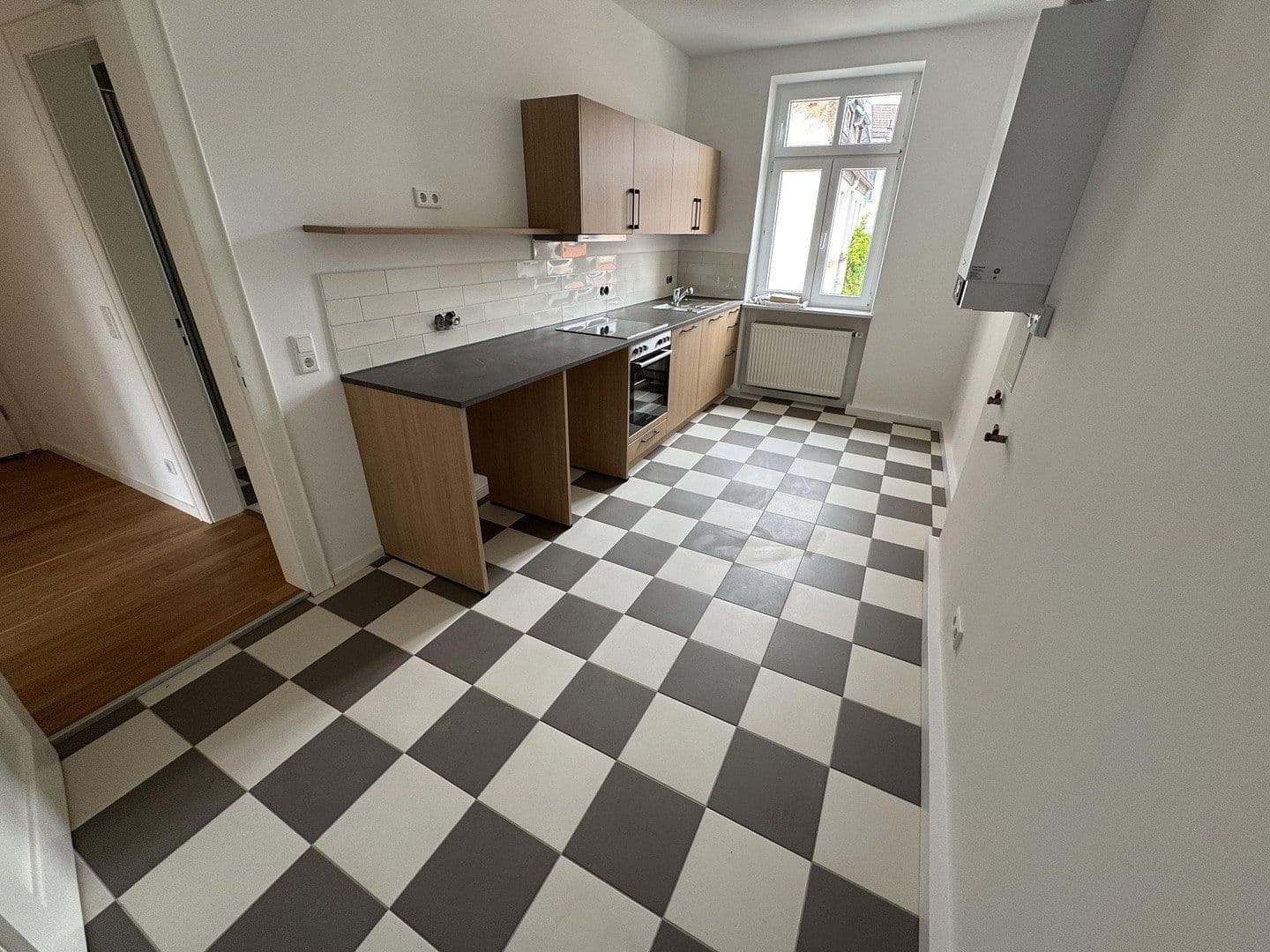 Prenájom bytu 2-izbový 61 m², Stadelmannstraße 47, Bayern - Aschaffenburg, Bavorsko Prenájom bytu 2-izbový 61 m², Stadelmannstraße 47, Bayern - Aschaffenburg, Bavorsko