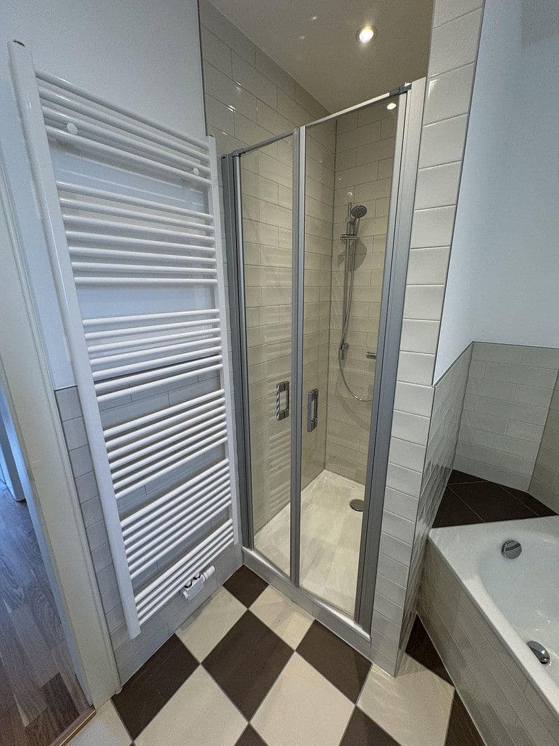 Prenájom bytu 2-izbový 61 m², Stadelmannstraße 47, Bayern - Aschaffenburg, Bavorsko Prenájom bytu 2-izbový 61 m², Stadelmannstraße 47, Bayern - Aschaffenburg, Bavorsko