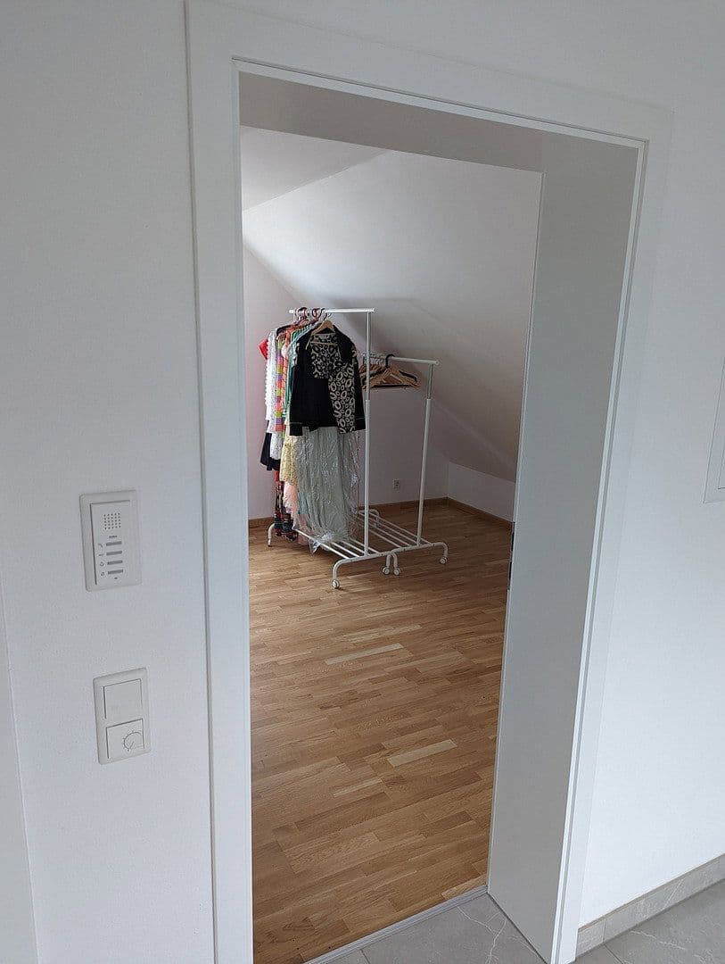 Prenájom domu 142 m², pozemok 285 m², Asamstr. 44, Ingolstadt, Bavorsko Prenájom domu 142 m², pozemok 285 m², Asamstr. 44, Ingolstadt, Bavorsko