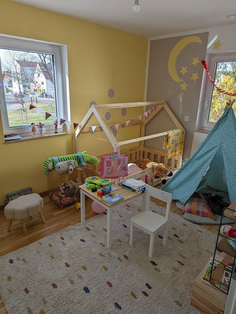 Prenájom domu 142 m², pozemok 285 m², Asamstr. 44, Ingolstadt, Bavorsko Prenájom domu 142 m², pozemok 285 m², Asamstr. 44, Ingolstadt, Bavorsko