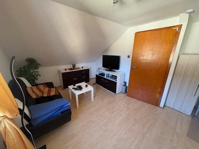 Prenájom bytu 1-izbový 34 m², Bielefeld, Severné Porýnie - Westfálsko Prenájom bytu 1-izbový 34 m², Bielefeld, Severné Porýnie - Westfálsko