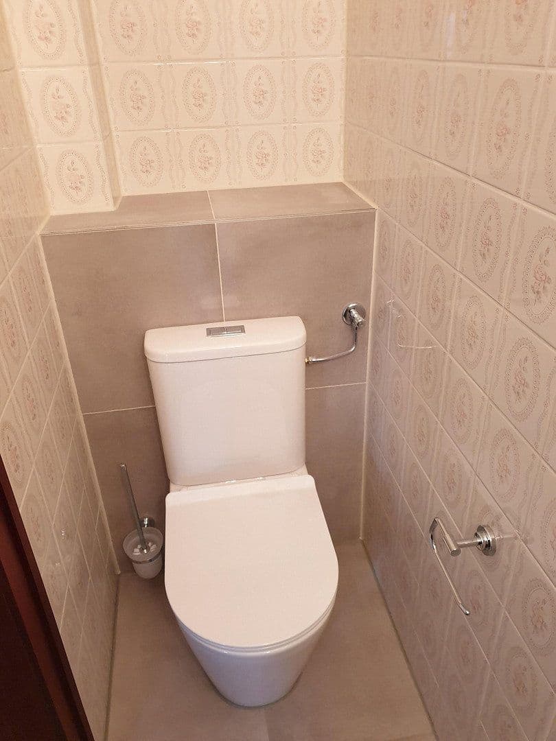 Prenájom bytu 3-izbový 87 m², Rösrath, Severné Porýnie - Westfálsko Prenájom bytu 3-izbový 87 m², Rösrath, Severné Porýnie - Westfálsko