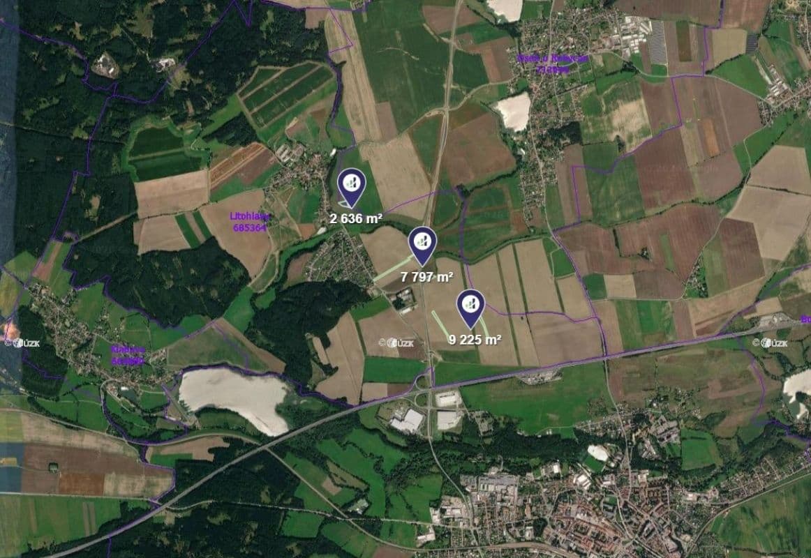 Predaj pozemku 19.658 m², Litohlavy, Plzeňský kraj Predaj pozemku 19.658 m², Litohlavy, Plzeňský kraj