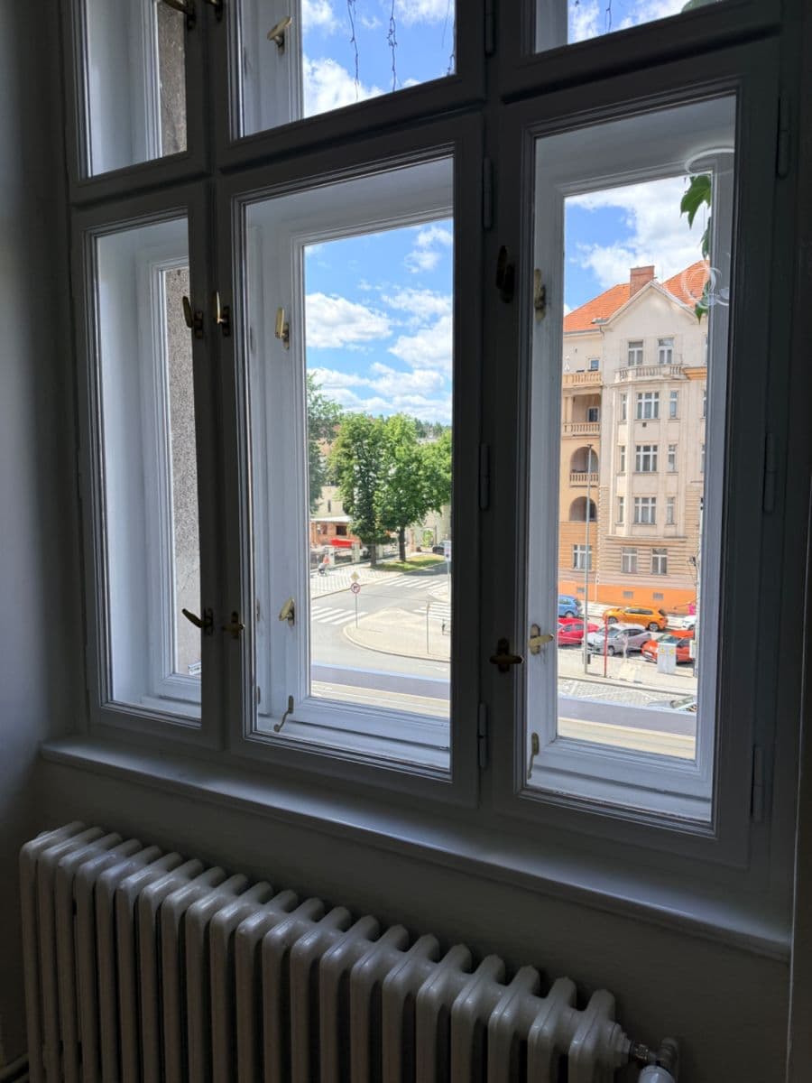 Prenájom bytu 3-izbový 83 m², Wuchterlova, Praha, Praha Prenájom bytu 3-izbový 83 m², Wuchterlova, Praha, Praha