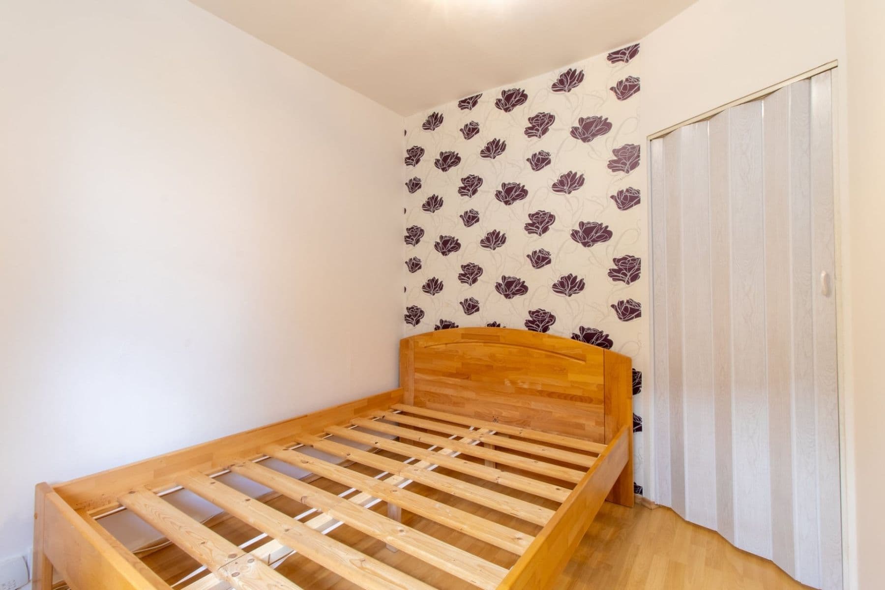 Prenájom bytu 2-izbový 35 m², Hlivická, Praha, Praha Prenájom bytu 2-izbový 35 m², Hlivická, Praha, Praha