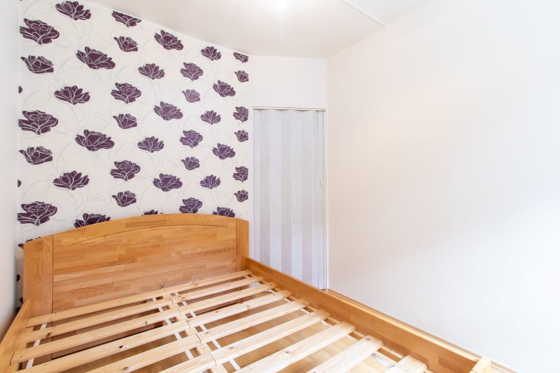 Prenájom bytu 2-izbový 35 m², Hlivická, Praha, Praha Prenájom bytu 2-izbový 35 m², Hlivická, Praha, Praha