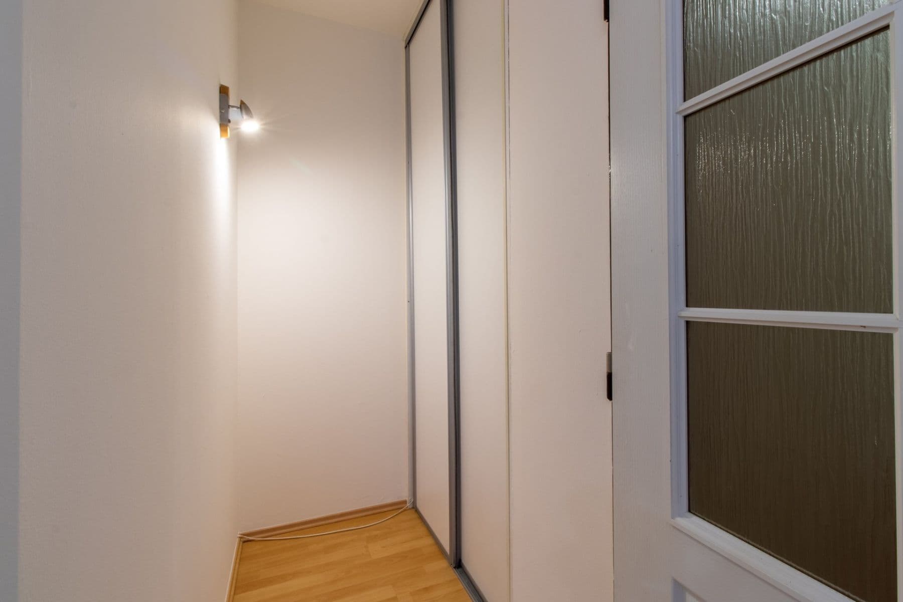 Prenájom bytu 2-izbový 35 m², Hlivická, Praha, Praha Prenájom bytu 2-izbový 35 m², Hlivická, Praha, Praha
