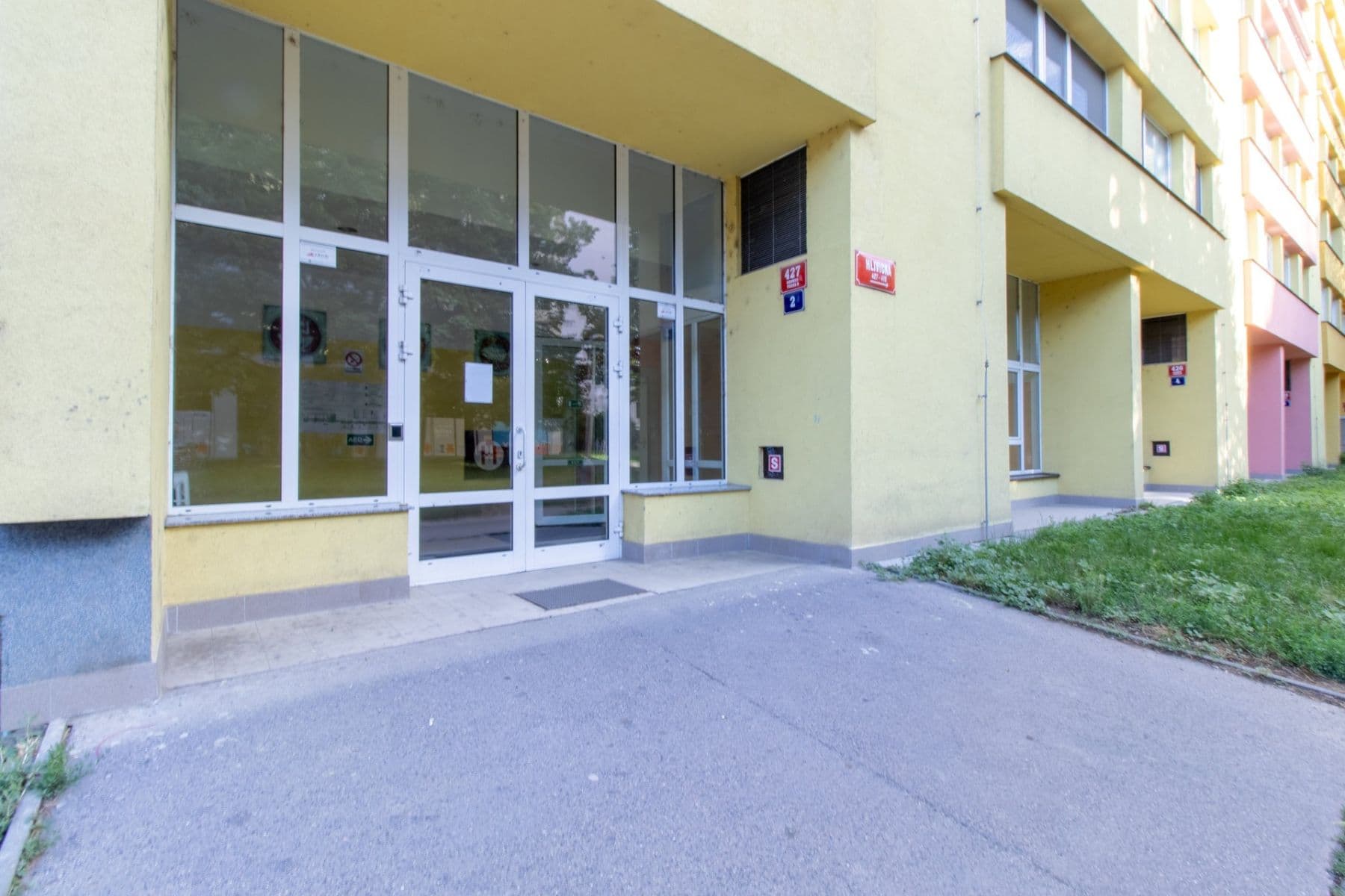 Prenájom bytu 2-izbový 35 m², Hlivická, Praha, Praha Prenájom bytu 2-izbový 35 m², Hlivická, Praha, Praha