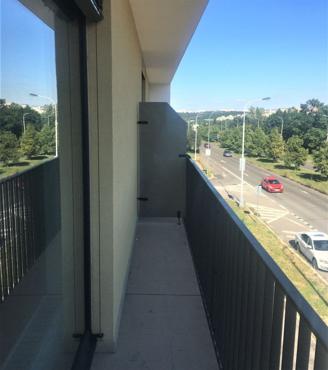 Prenájom bytu 1-izbový 30 m², U Nového dvora, Praha, Praha Prenájom bytu 1-izbový 30 m², U Nového dvora, Praha, Praha