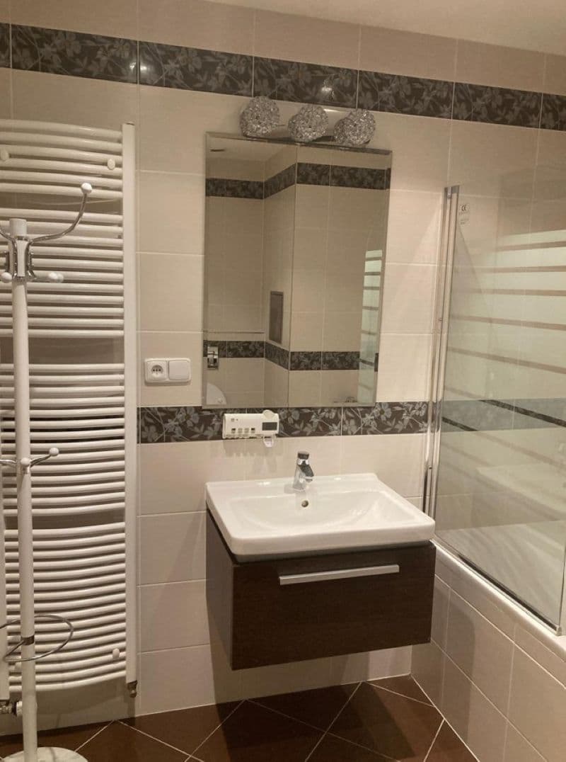 Predaj bytu 2-izbový 61 m², Pavla Beneše, Praha, Praha Predaj bytu 2-izbový 61 m², Pavla Beneše, Praha, Praha