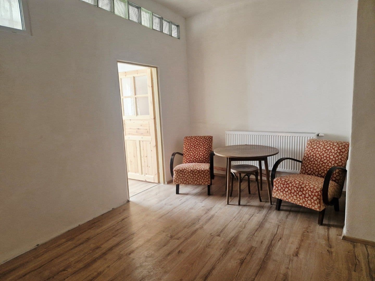 Prenájom kancelárie 100 m², Lesůňky, Kraj Vysočina Prenájom kancelárie 100 m², Lesůňky, Kraj Vysočina