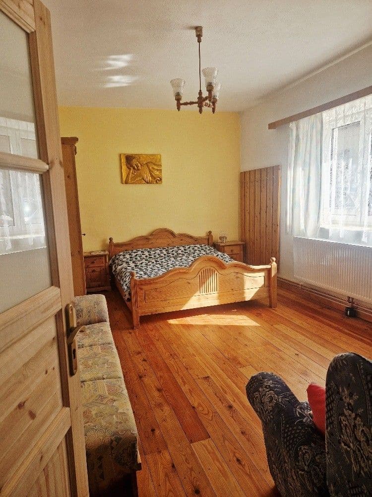 Prenájom kancelárie 100 m², Lesůňky, Kraj Vysočina Prenájom kancelárie 100 m², Lesůňky, Kraj Vysočina