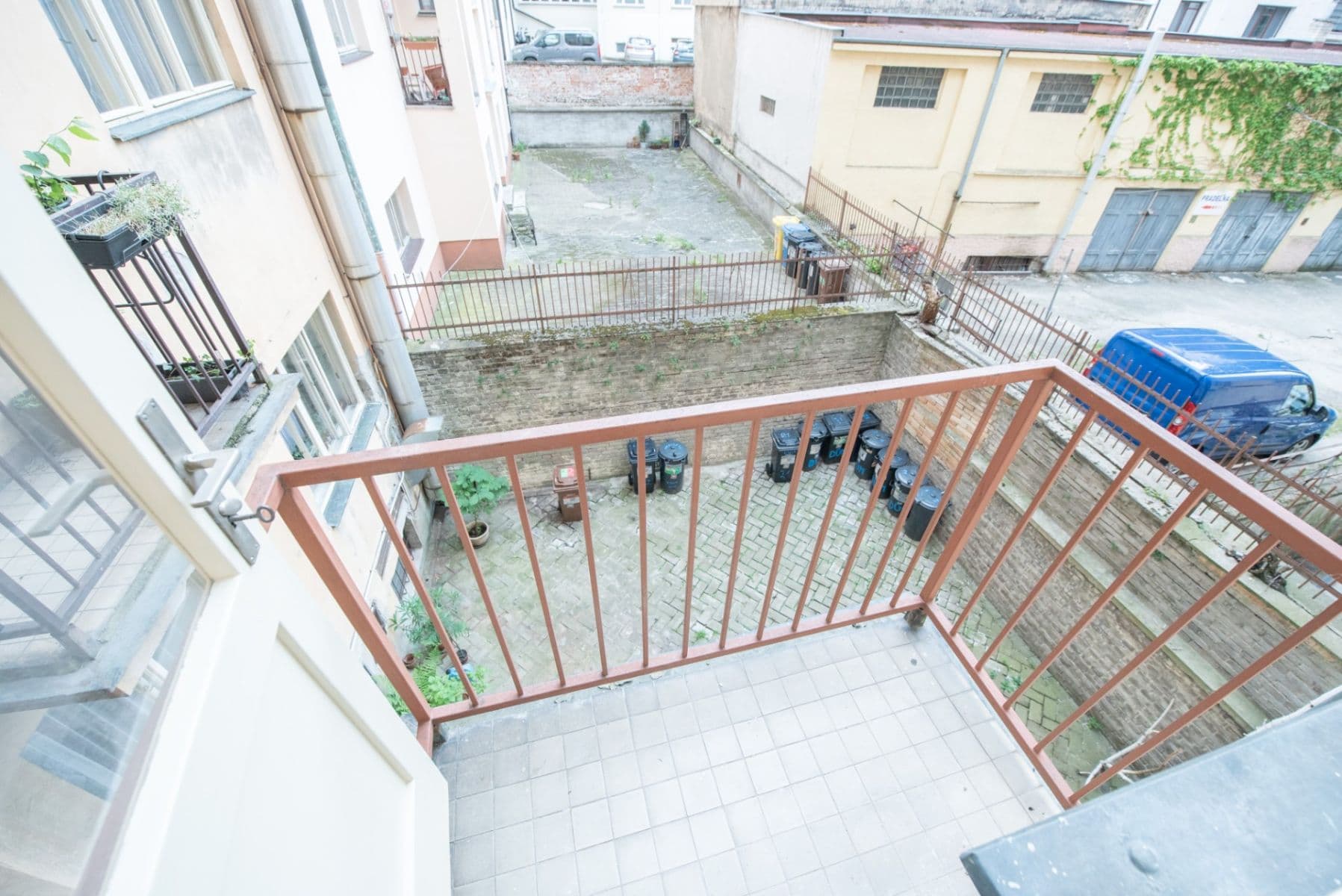 Prenájom bytu 2-izbový 78 m², Jugoslávských partyzánů, Praha, Praha Prenájom bytu 2-izbový 78 m², Jugoslávských partyzánů, Praha, Praha