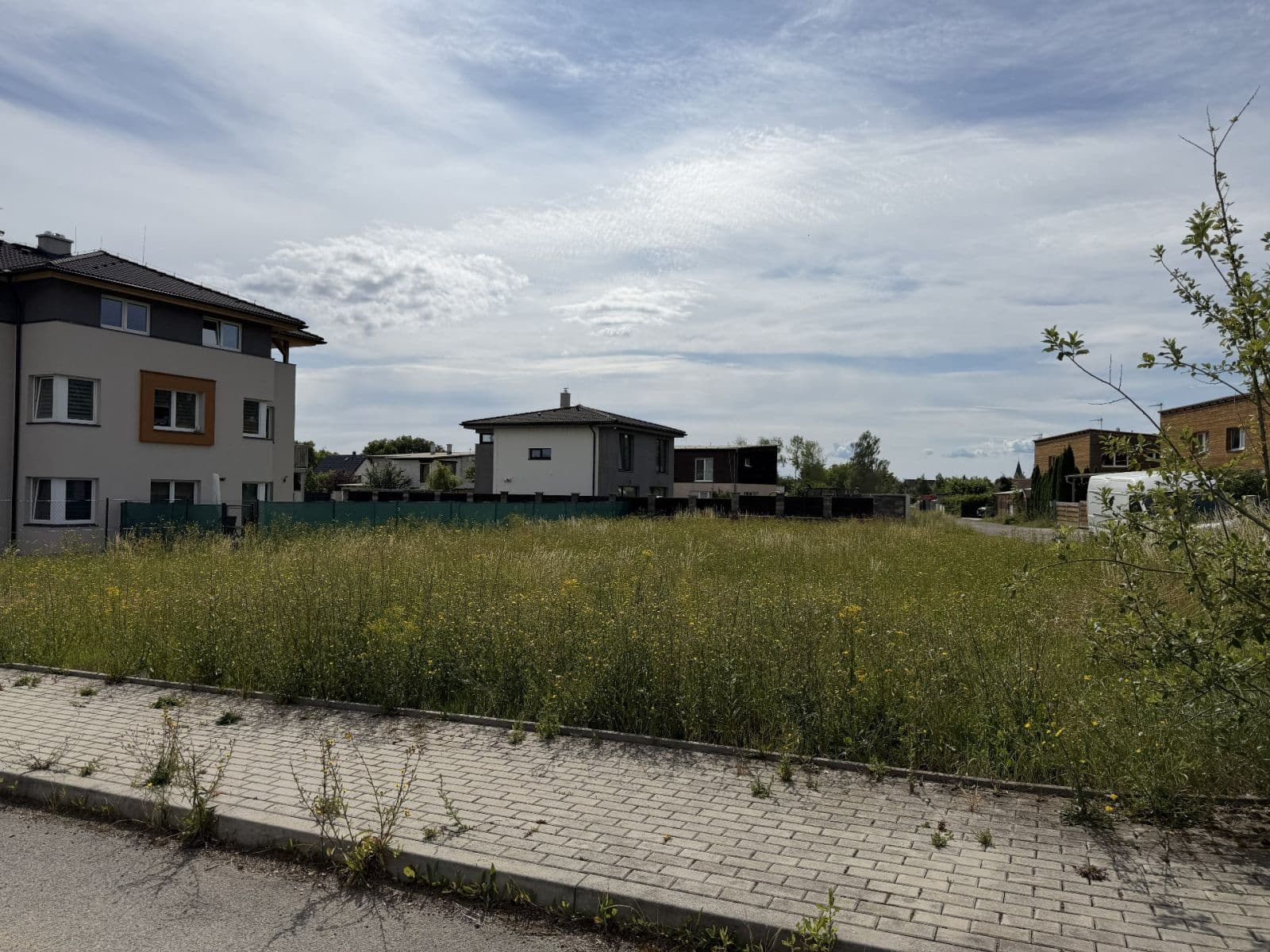 Predaj pozemku 801 m², Ptická, Úhonice, Středočeský kraj Predaj pozemku 801 m², Ptická, Úhonice, Středočeský kraj