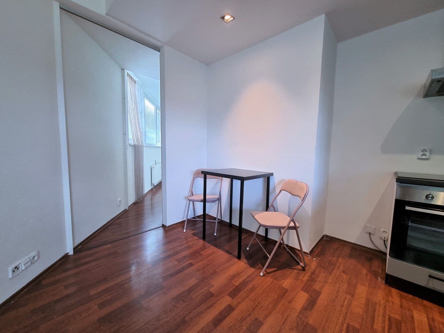 Prenájom bytu 2-izbový 45 m², Skloněná, Praha, Praha Prenájom bytu 2-izbový 45 m², Skloněná, Praha, Praha