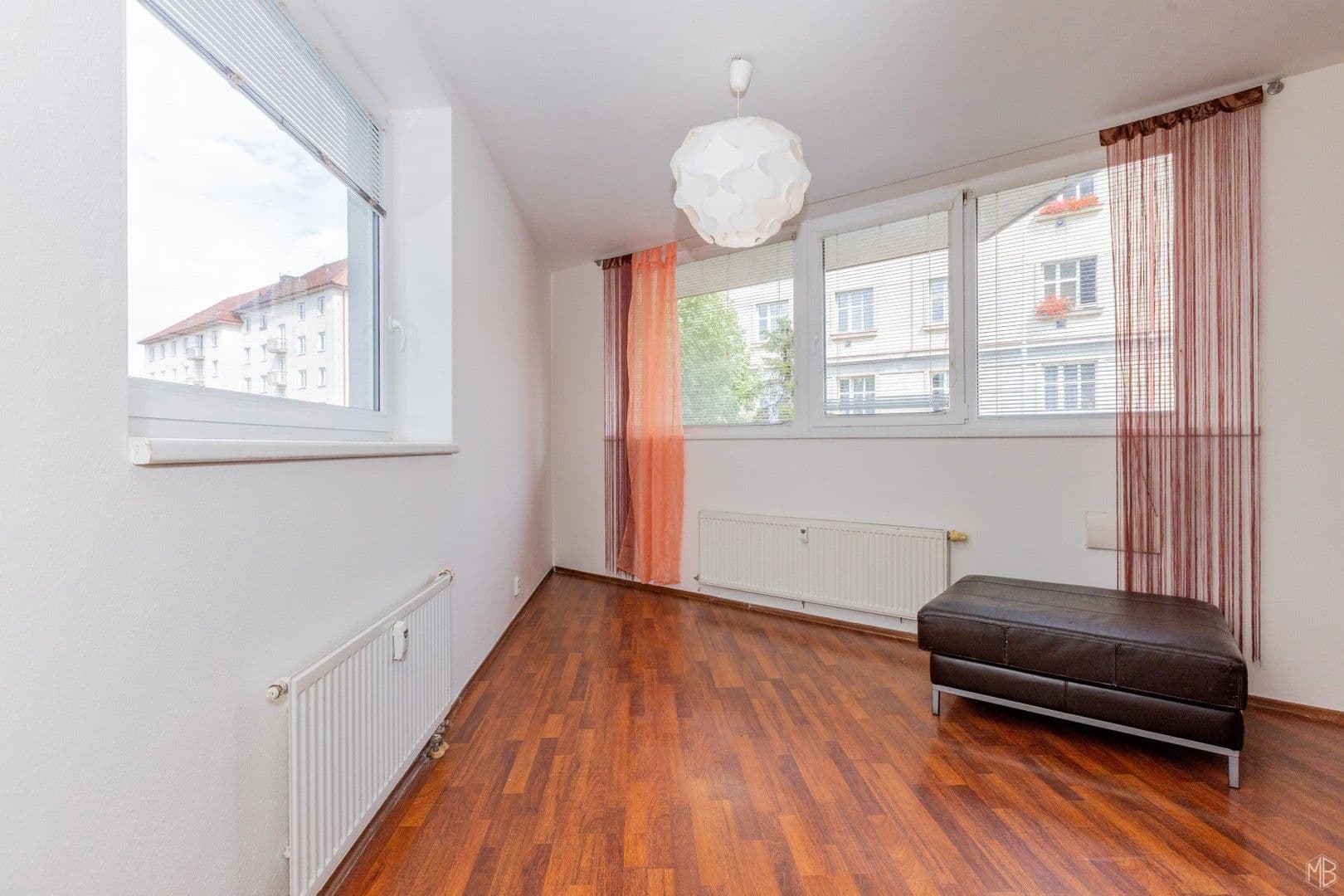 Prenájom bytu 2-izbový 45 m², Skloněná, Praha, Praha Prenájom bytu 2-izbový 45 m², Skloněná, Praha, Praha