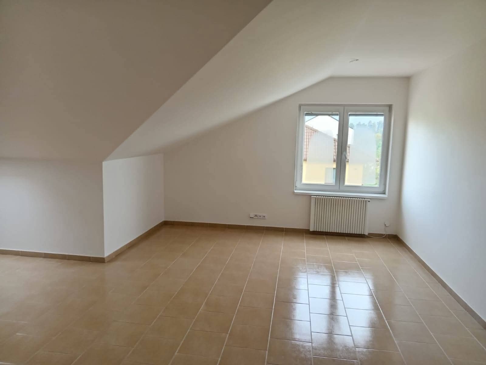 Prenájom bytu 1-izbový 47 m², U Parčíku, Kunice, Středočeský kraj Prenájom bytu 1-izbový 47 m², U Parčíku, Kunice, Středočeský kraj