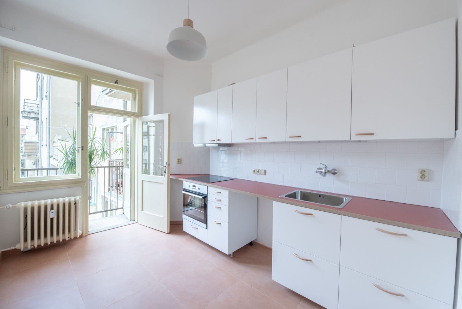 Prenájom bytu 2-izbový 77 m², Jugoslávských partyzánů, Praha, Praha Prenájom bytu 2-izbový 77 m², Jugoslávských partyzánů, Praha, Praha