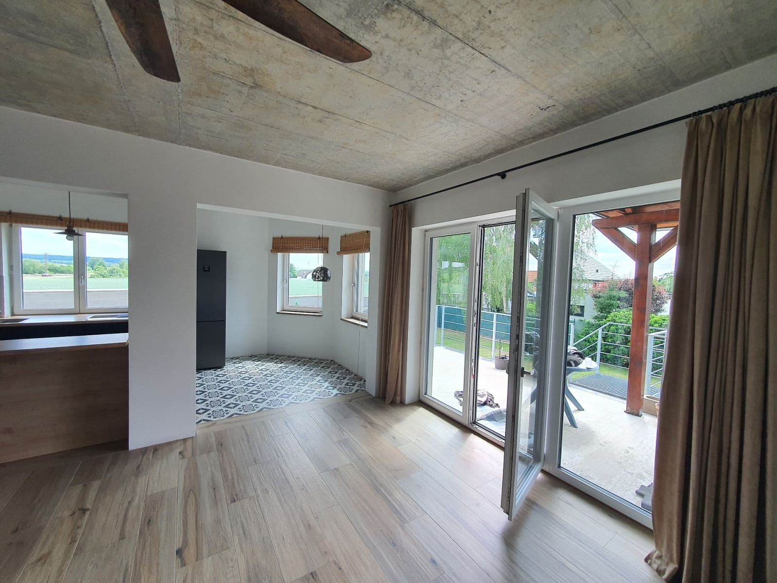 Predaj domu 360 m², pozemok 518 m², Bříství, Středočeský kraj Predaj domu 360 m², pozemok 518 m², Bříství, Středočeský kraj