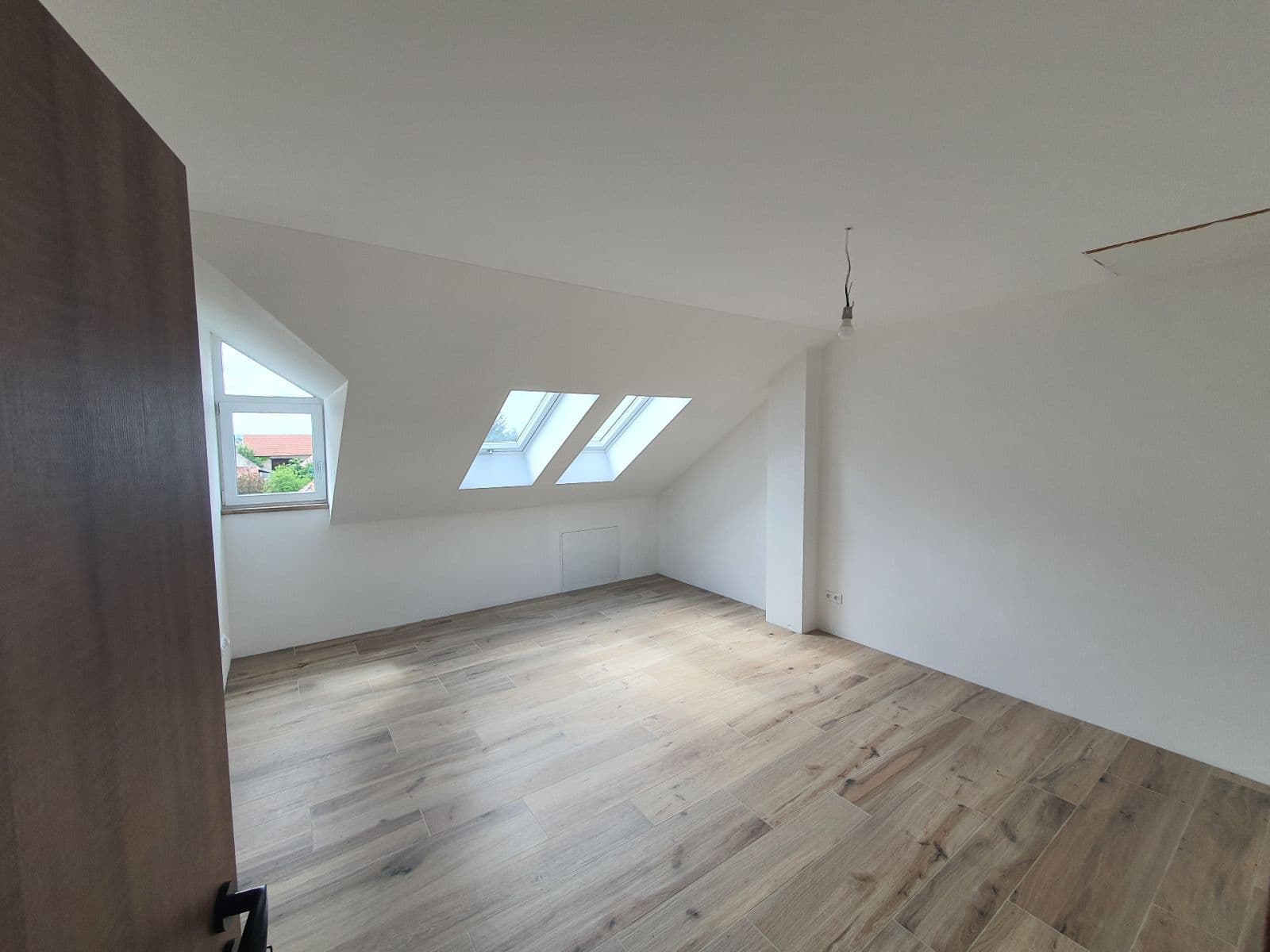 Predaj domu 360 m², pozemok 518 m², Bříství, Středočeský kraj Predaj domu 360 m², pozemok 518 m², Bříství, Středočeský kraj