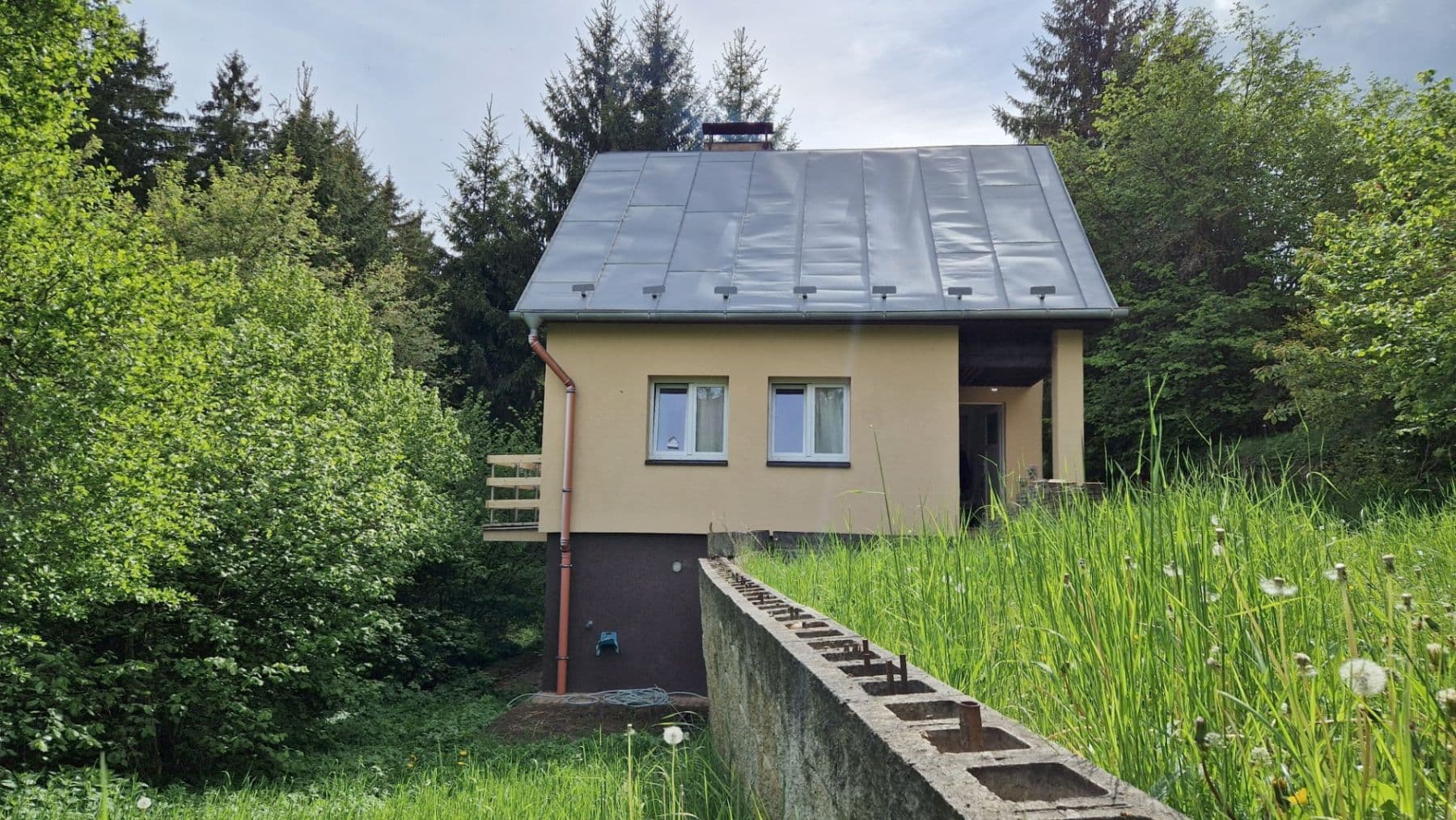 Predaj rekreačného objektu 111 m², pozemok 412 m², Pláně, Plzeňský kraj Predaj rekreačného objektu 111 m², pozemok 412 m², Pláně, Plzeňský kraj