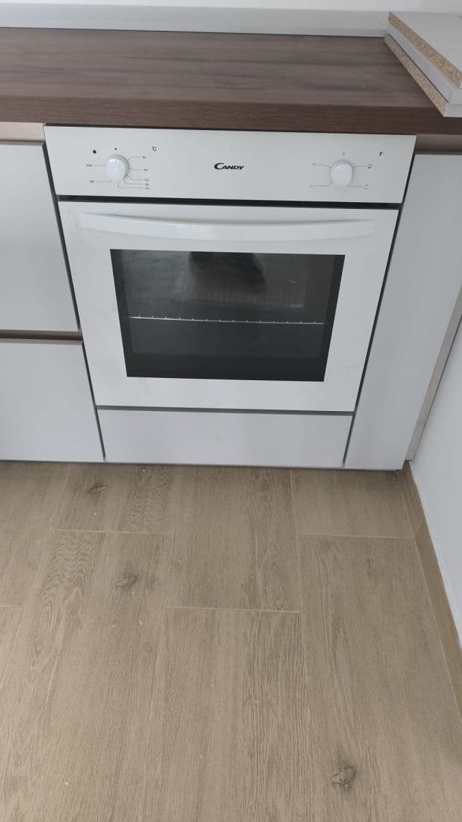 Prenájom bytu 3-izbový 89 m², Pod Továrnou, Kaznějov, Plzeňský kraj Prenájom bytu 3-izbový 89 m², Pod Továrnou, Kaznějov, Plzeňský kraj