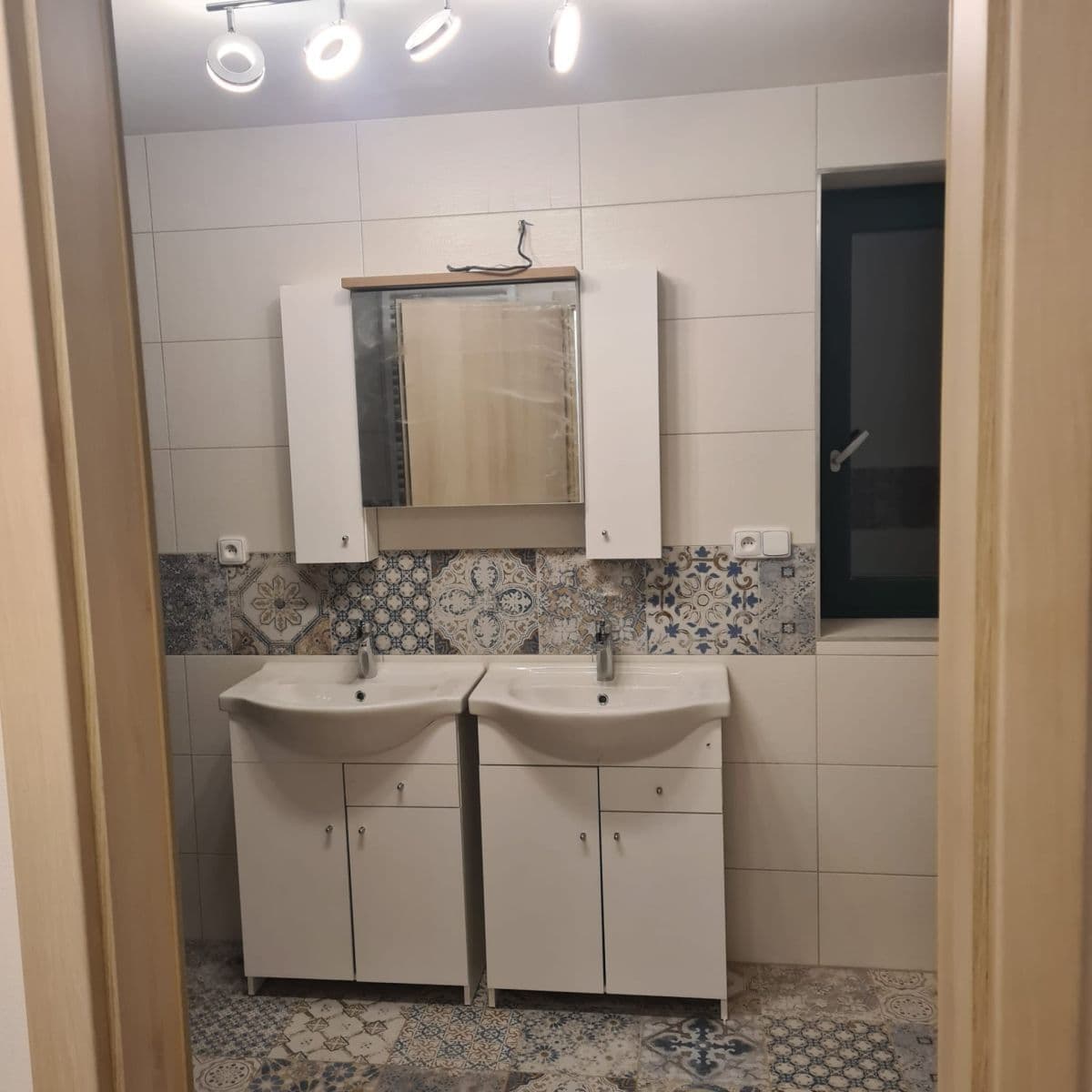 Prenájom bytu 3-izbový 89 m², Pod Továrnou, Kaznějov, Plzeňský kraj Prenájom bytu 3-izbový 89 m², Pod Továrnou, Kaznějov, Plzeňský kraj