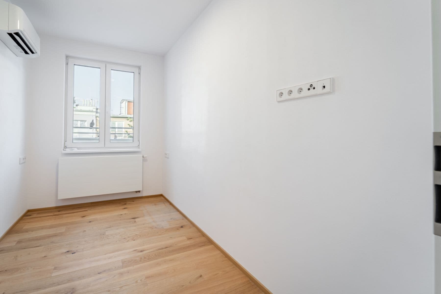 Prenájom bytu 2-izbový 30 m², Pod Drinopolem, Praha, Praha Prenájom bytu 2-izbový 30 m², Pod Drinopolem, Praha, Praha