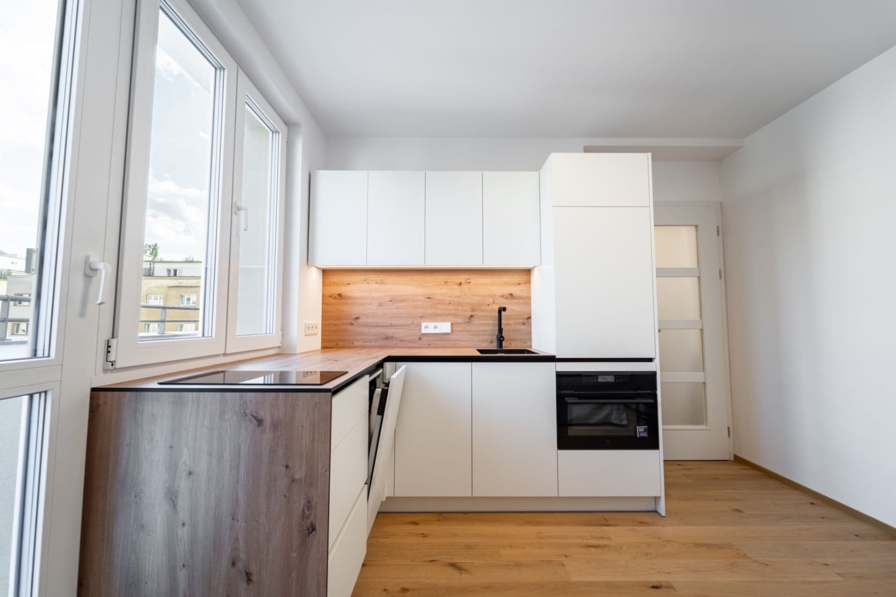 Prenájom bytu 2-izbový 30 m², Pod Drinopolem, Praha, Praha Prenájom bytu 2-izbový 30 m², Pod Drinopolem, Praha, Praha