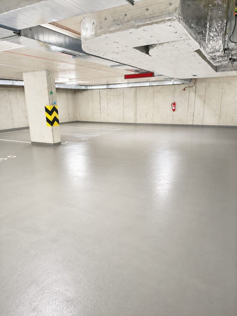 Prenájom bytu 1-izbový 39 m², Štěchovická, Praha, Praha Prenájom bytu 1-izbový 39 m², Štěchovická, Praha, Praha