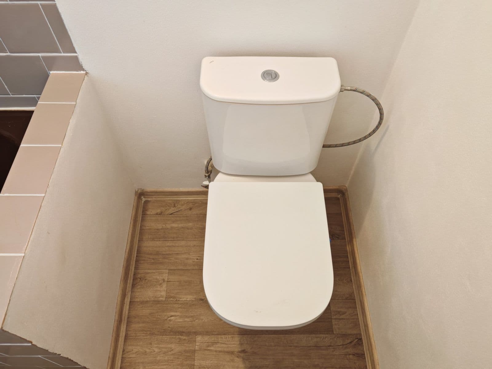 Prenájom bytu 3-izbový 57 m², 5. května, Česká Lípa, Liberecký kraj Prenájom bytu 3-izbový 57 m², 5. května, Česká Lípa, Liberecký kraj