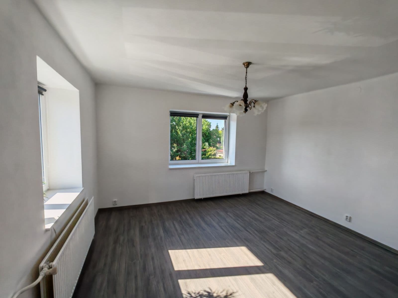 Prenájom bytu 3-izbový 57 m², 5. května, Česká Lípa, Liberecký kraj Prenájom bytu 3-izbový 57 m², 5. května, Česká Lípa, Liberecký kraj