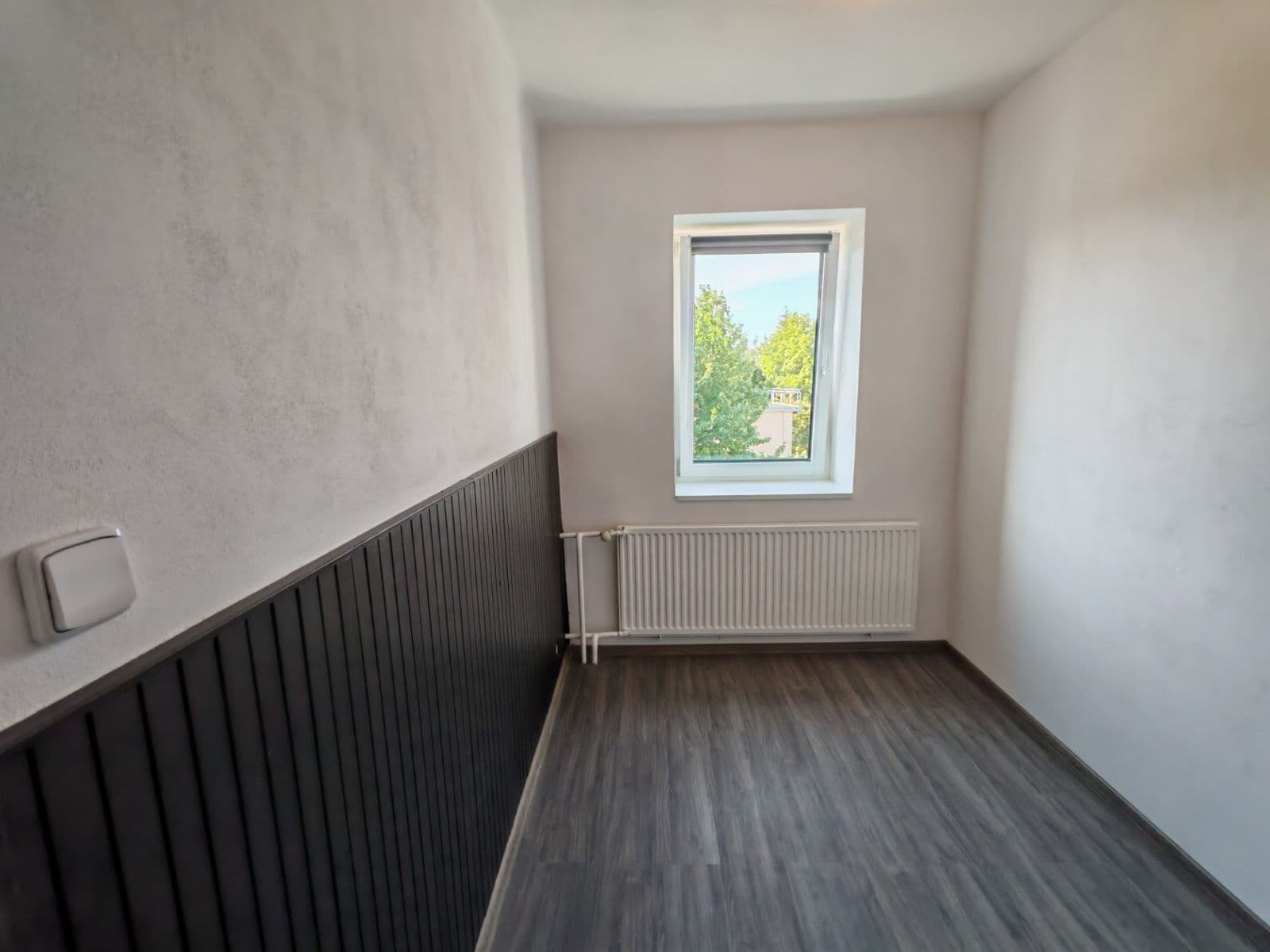 Prenájom bytu 3-izbový 57 m², 5. května, Česká Lípa, Liberecký kraj Prenájom bytu 3-izbový 57 m², 5. května, Česká Lípa, Liberecký kraj