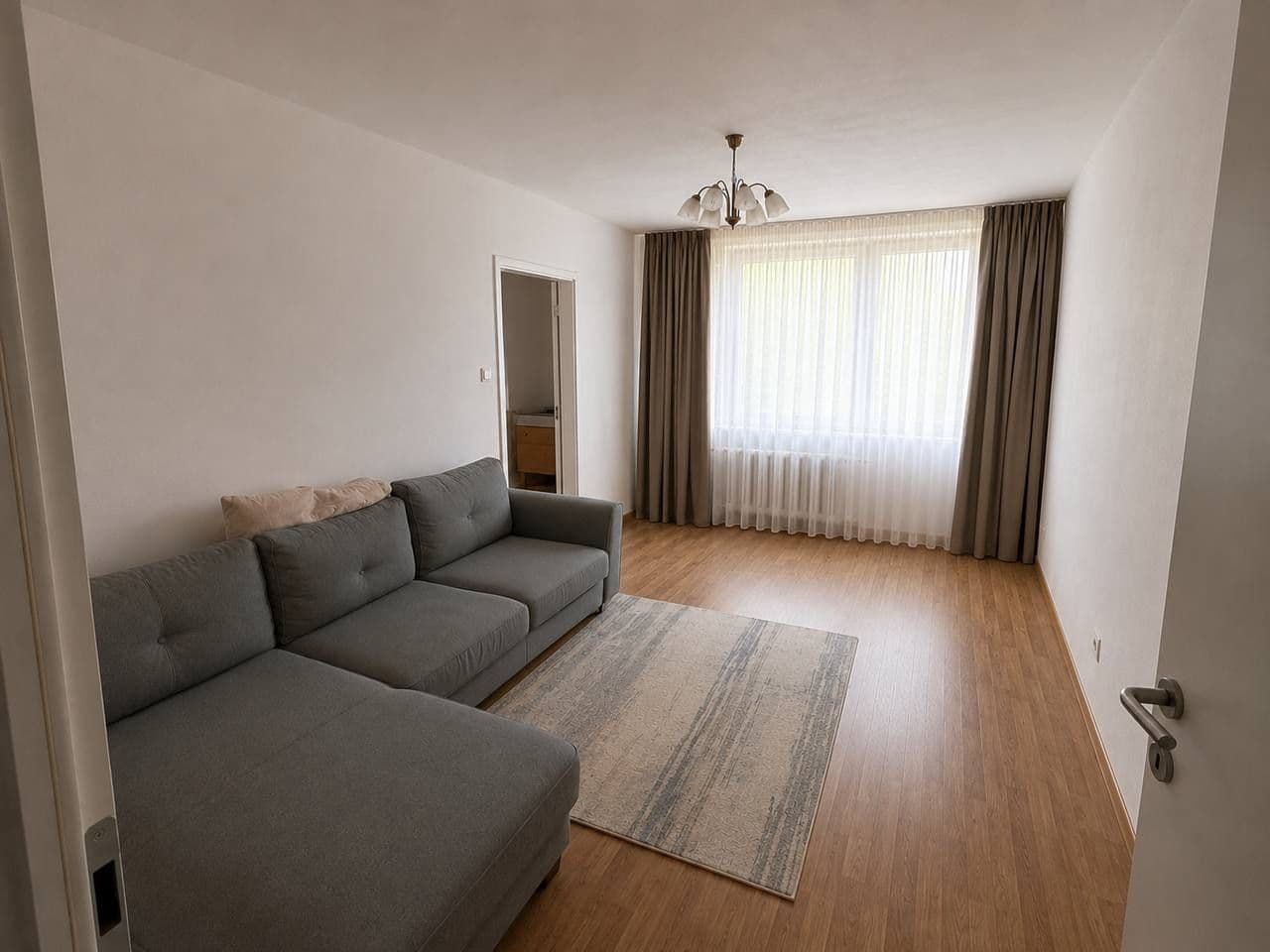 Prenájom bytu 3-izbový 76 m², Pod Strání, Praha, Praha Prenájom bytu 3-izbový 76 m², Pod Strání, Praha, Praha