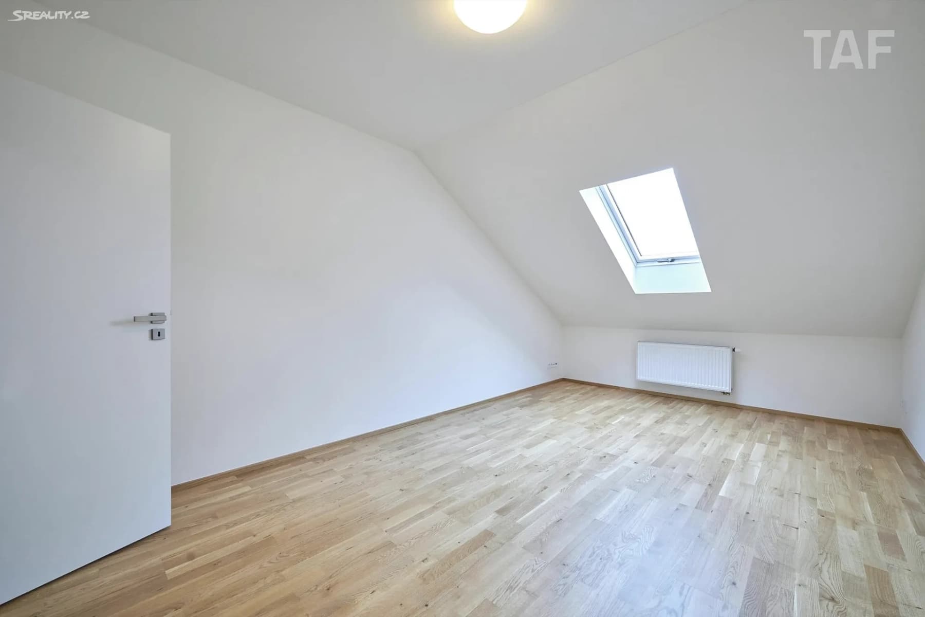 Prenájom bytu 2-izbový 47 m², Milíčova, Praha, Praha Prenájom bytu 2-izbový 47 m², Milíčova, Praha, Praha
