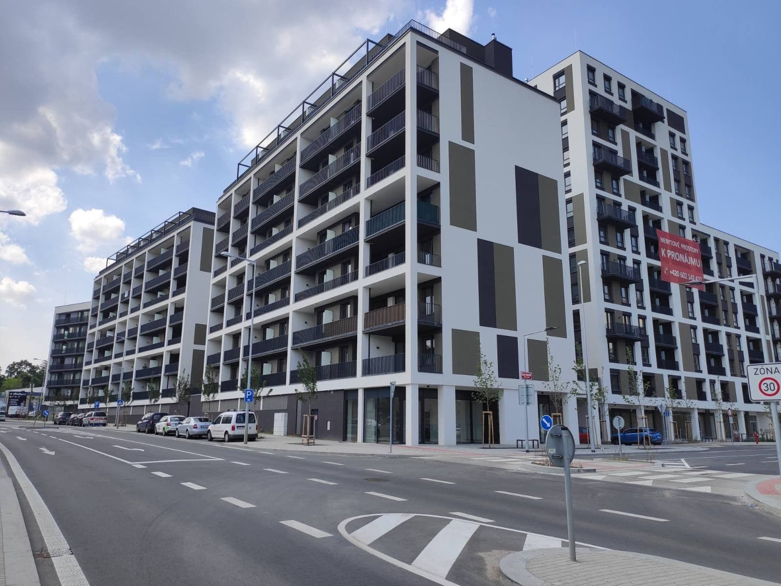 Prenájom bytu 1-izbový 38 m², Olgy Havlové, Praha, Praha Prenájom bytu 1-izbový 38 m², Olgy Havlové, Praha, Praha